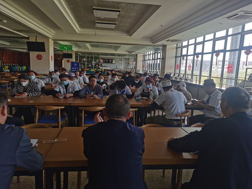 飲食服務(wù)中心舉辦食品安全衛(wèi)生知識培訓(xùn)會(huì)，筑牢餐飲服務(wù)安全防線